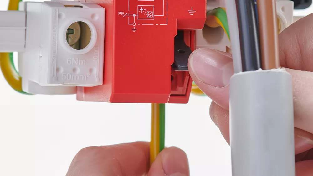 Installing a DEHNshield ZP Basic SG Surge Protection Device – Step 3