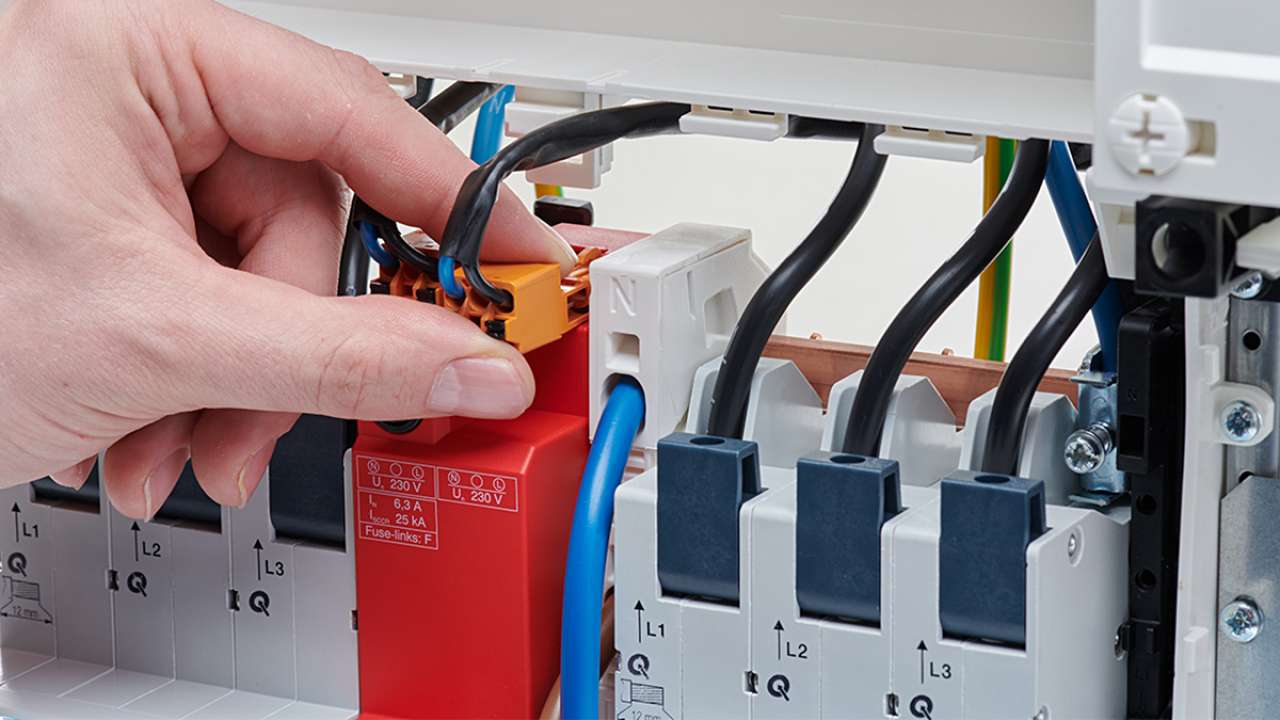 Überspannungsschutz für das Einfamilienhaus - DEHN