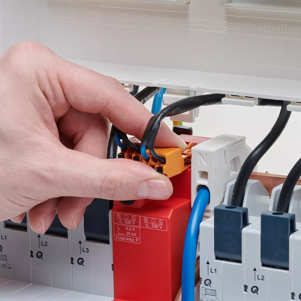 Installing a DEHNshield ZP Basic SG Surge Protection Device – Step 2