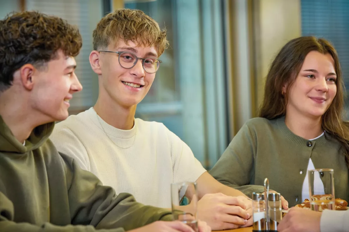 Nachwuchskräfte bei DEHN