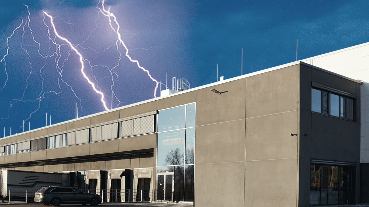 Industriegebäude – Blitzschutz von DEHN
